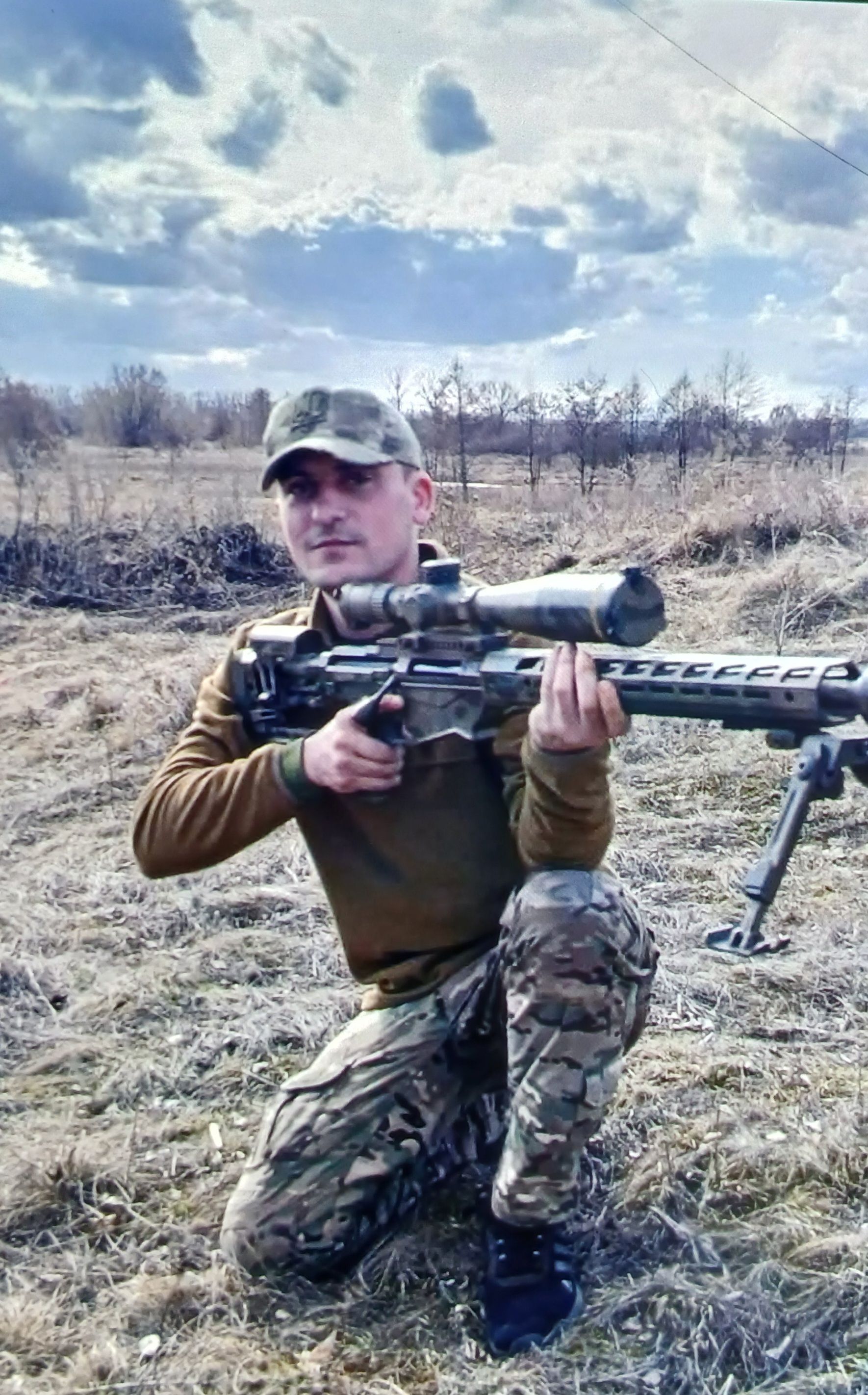 Просимо всіх не байдужих,підписати петицію нашому Герою(посмертно)