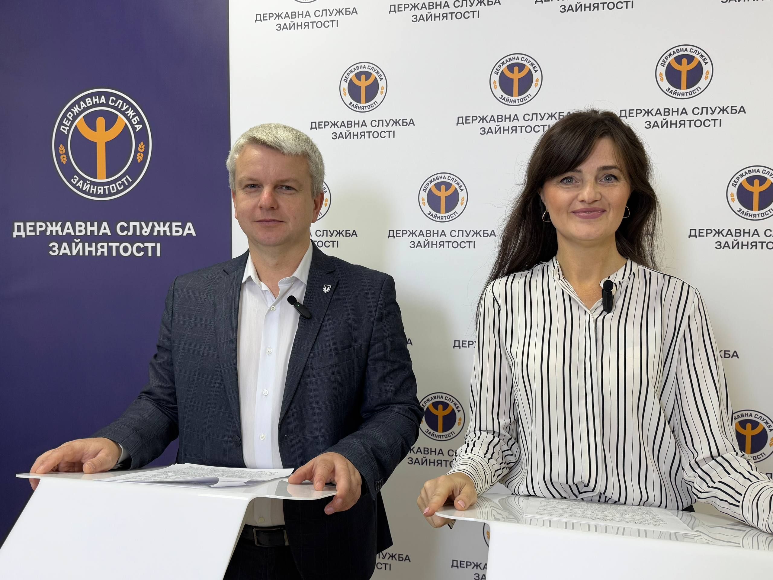 Брифінг про послуги, які пропонує служба зайнятості ветеранам та ветеранкам презентували в Тернопільському ОЦЗ