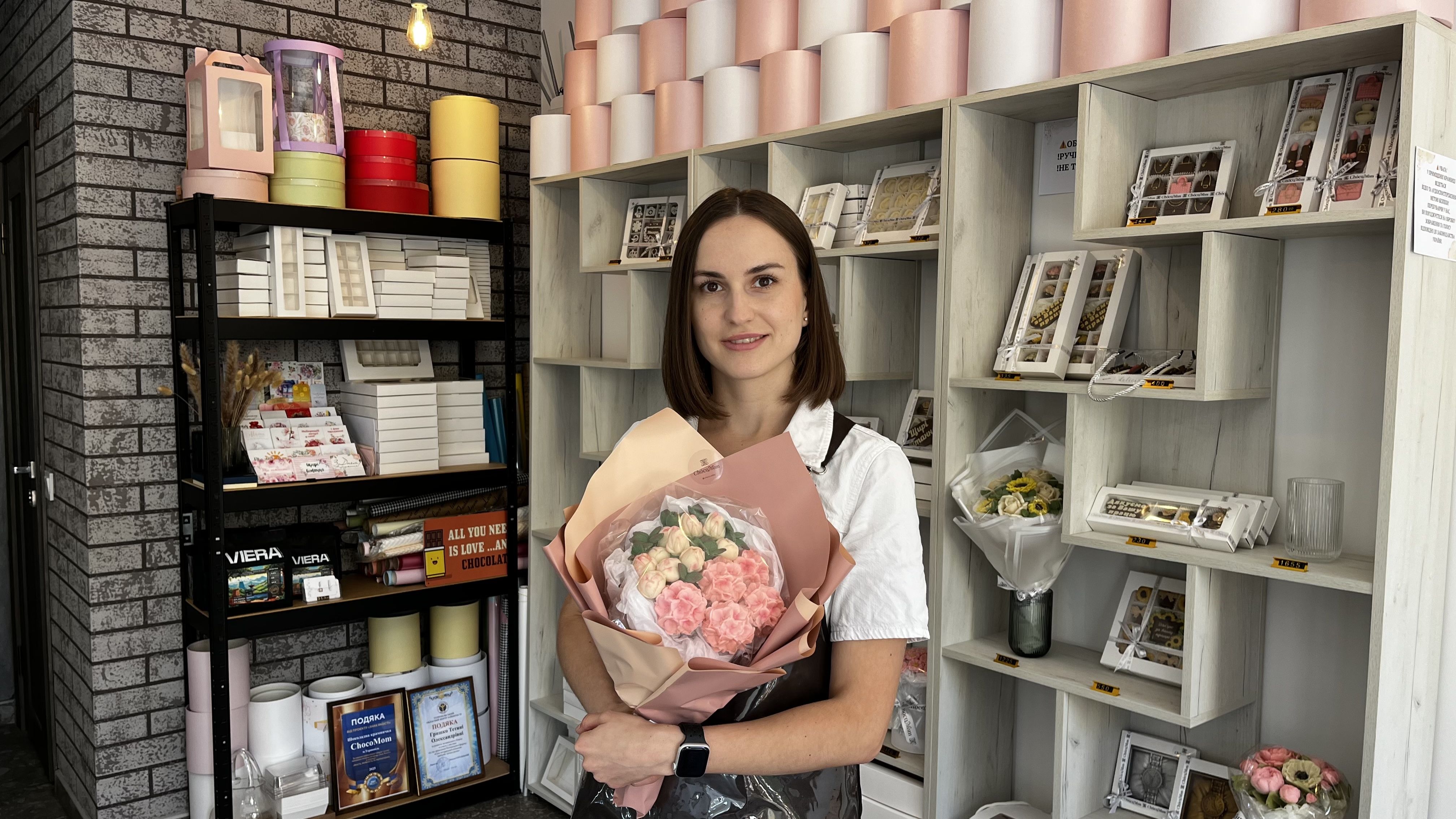 "ChocoMom": історія про те, як грант від держави допоміг створити острівець шоколаду у Тернополі