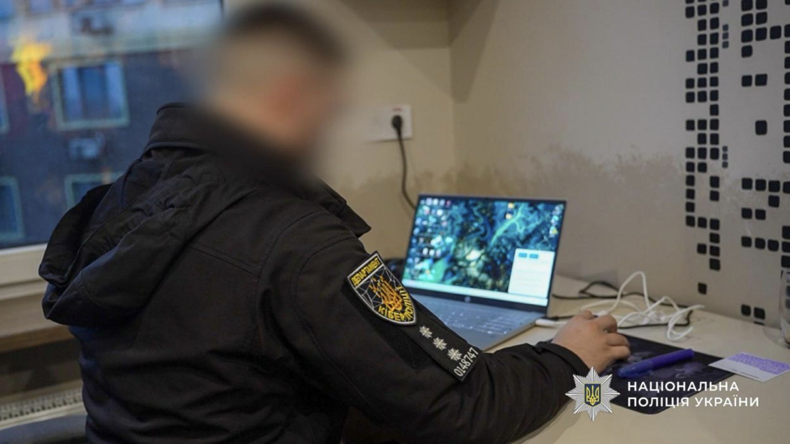 Поліція викрила транснаціональну шахрайську мережу з фіктивними інвестиціями