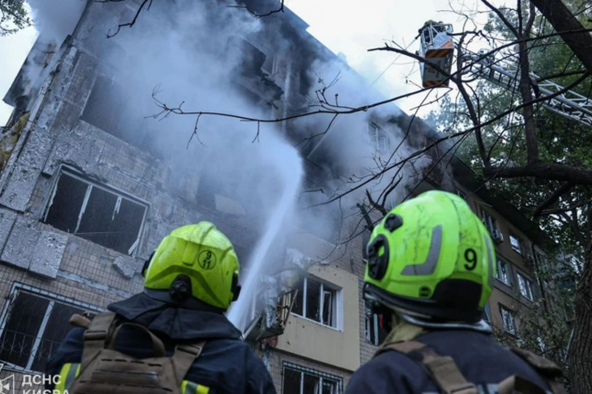 Внаслідок удару РФ по Києву загинула 12-річна дівчинка