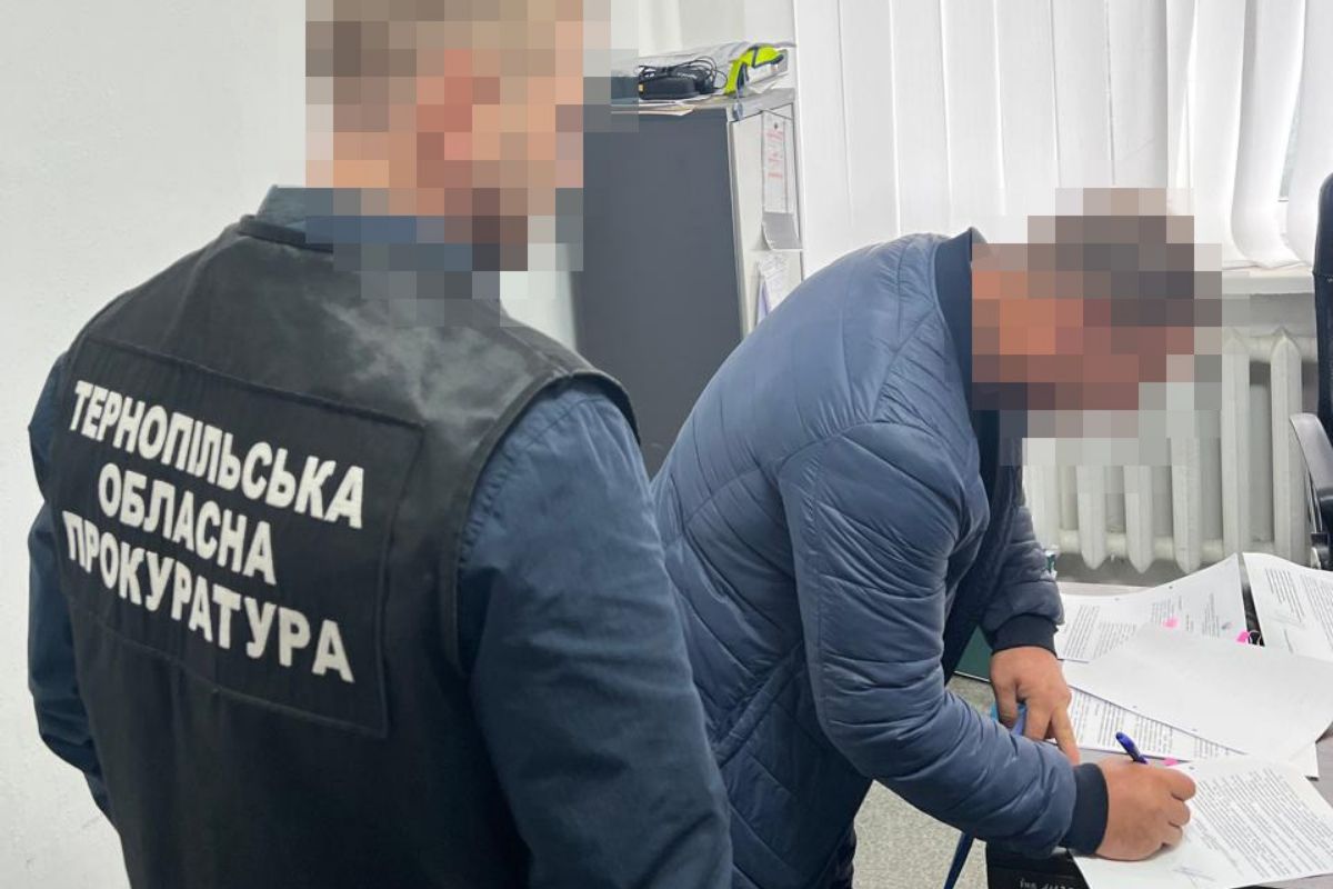 Депутата з Тернопільщини судитимуть за вплив на ТЦК: обіцяв виключити з обліку