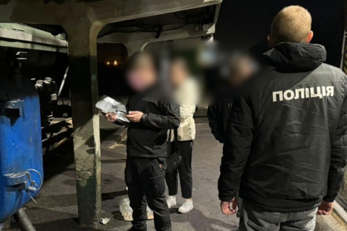 18 працівників Локомотивного ДЕПО Тернопіль отримали підозри за викрадення пального