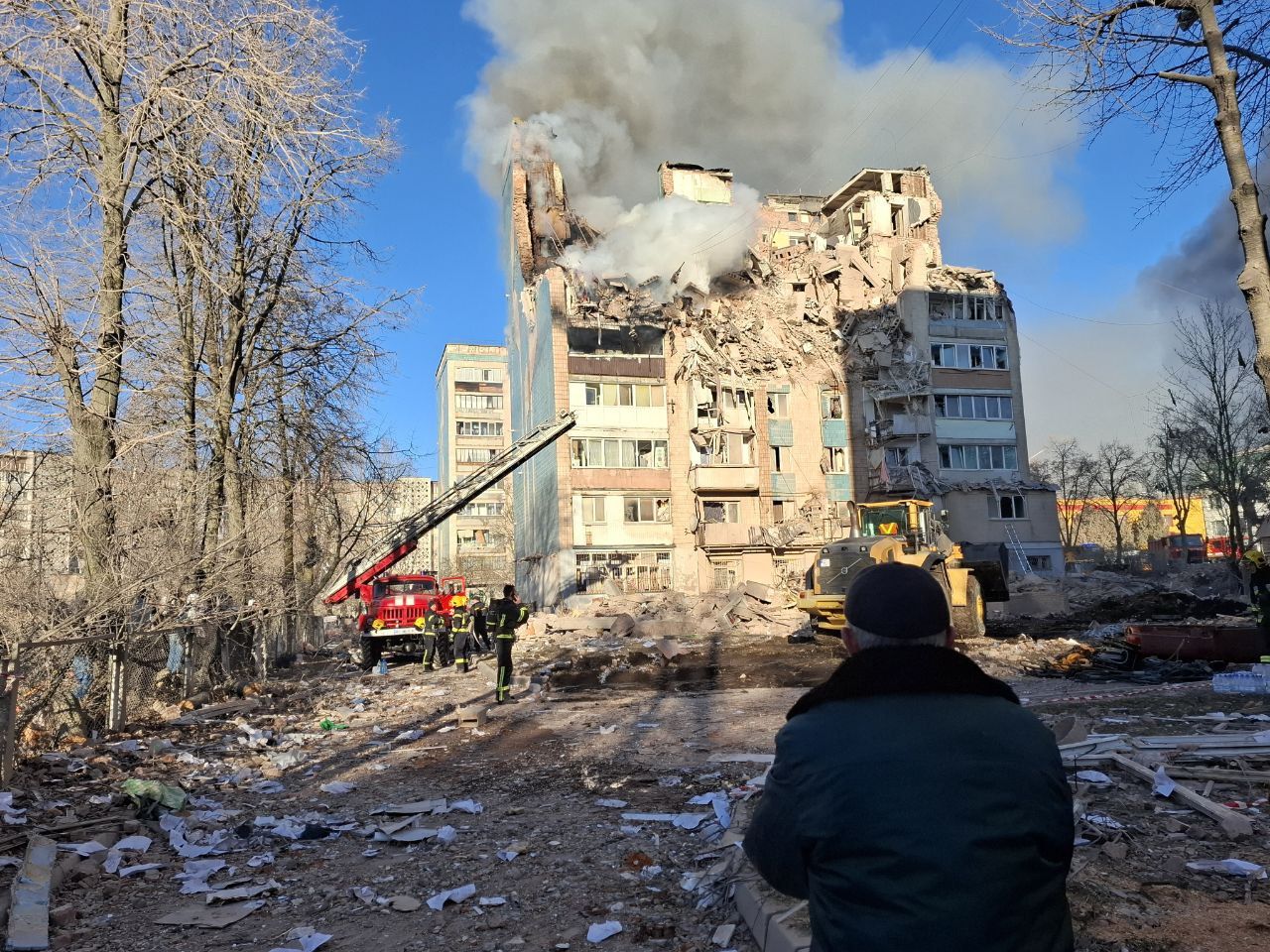 Люди згоріли живцем: у Тернополі відомо про дев'ять загиблих та десятки постраждалих