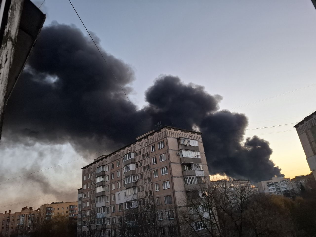 У Тернополі перевищено вміст хлору в повітрі. Зачиніть вікна та не виходьте з дому за можливості