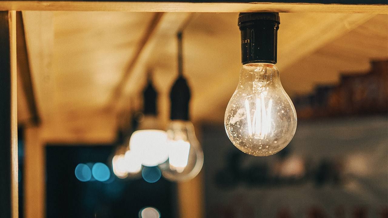 Змінили підчергу графіку відключень світла для окремих будинків на Київській та Смакули
