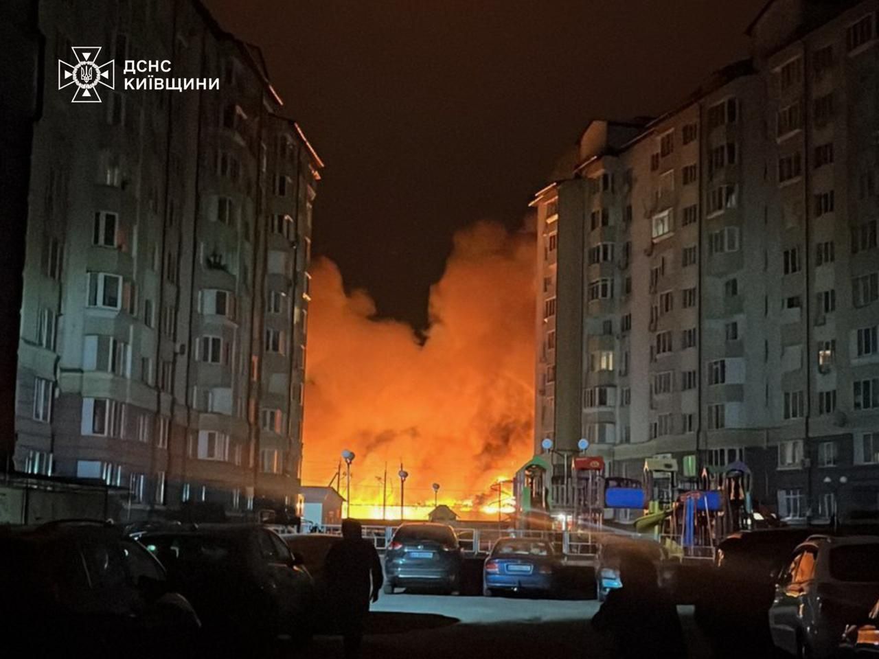 Розбитий вокзал, перебої з електрикою та постраждалі: наслідки масованої атаки на Україну