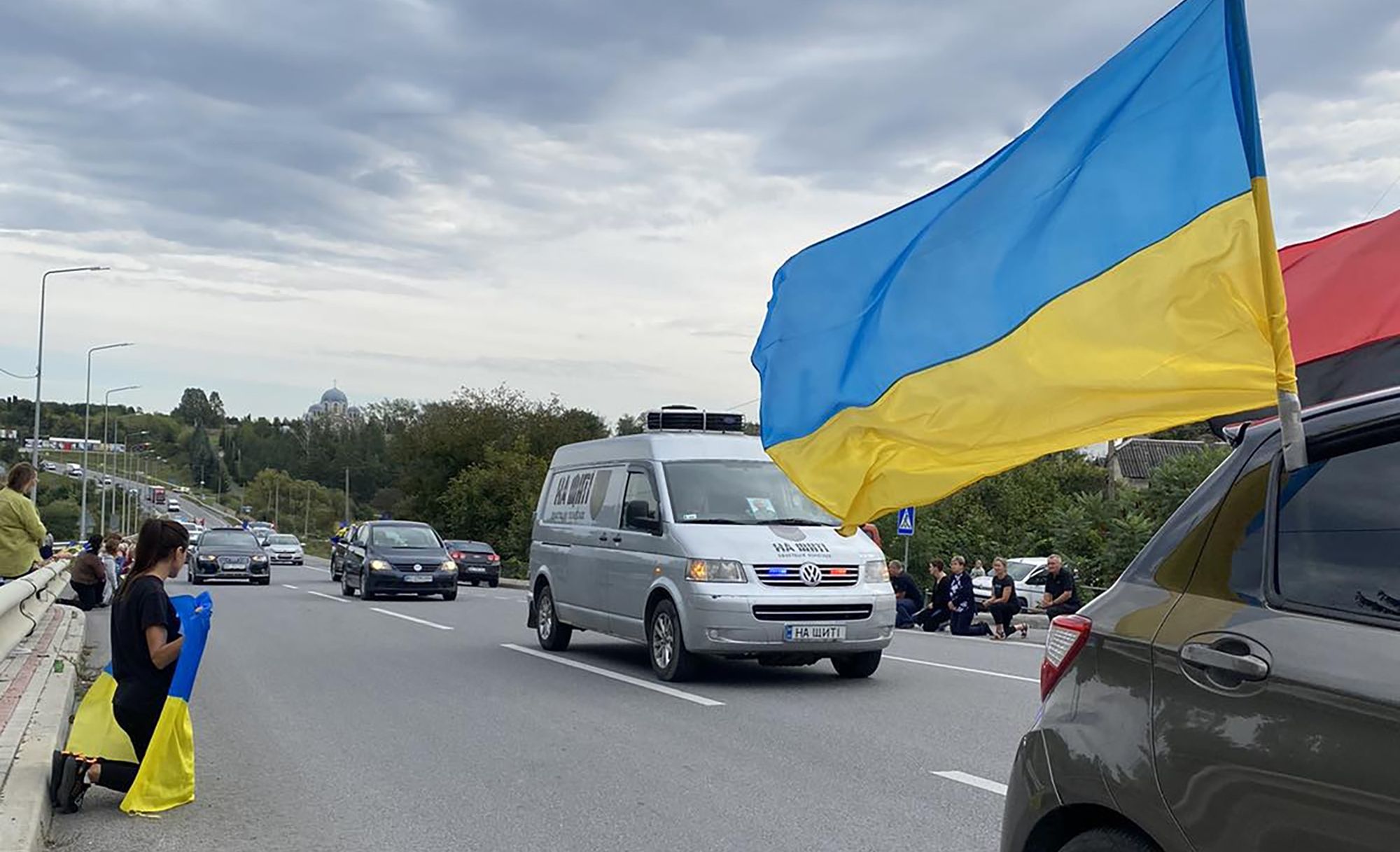 Волонтери, які супроводжують траурні кортежі «На щиті» повідомили про зміни в організації супроводів