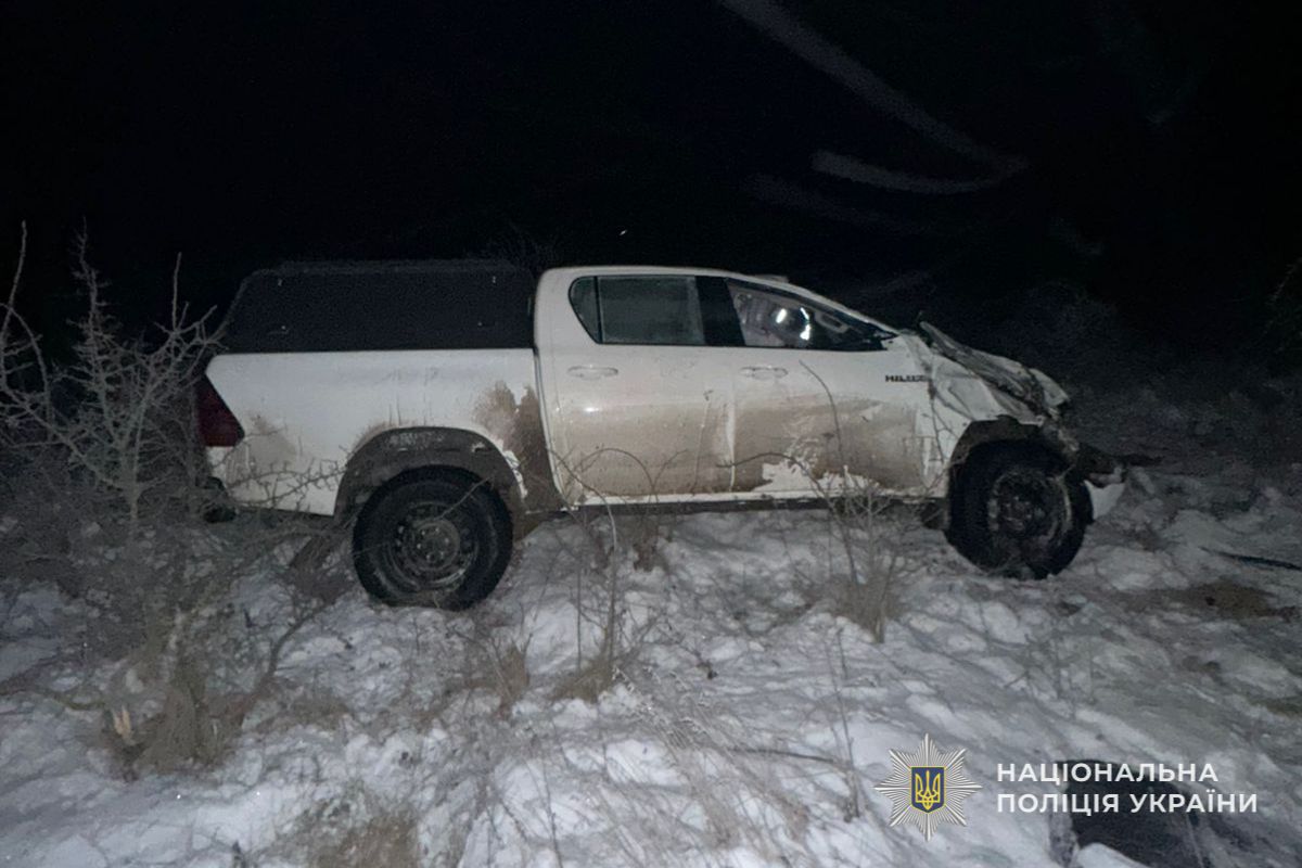 Нетвереза і без посвідчення: у Заліщиках 18-річна водійка перекинула Toyota. Є потерпілі