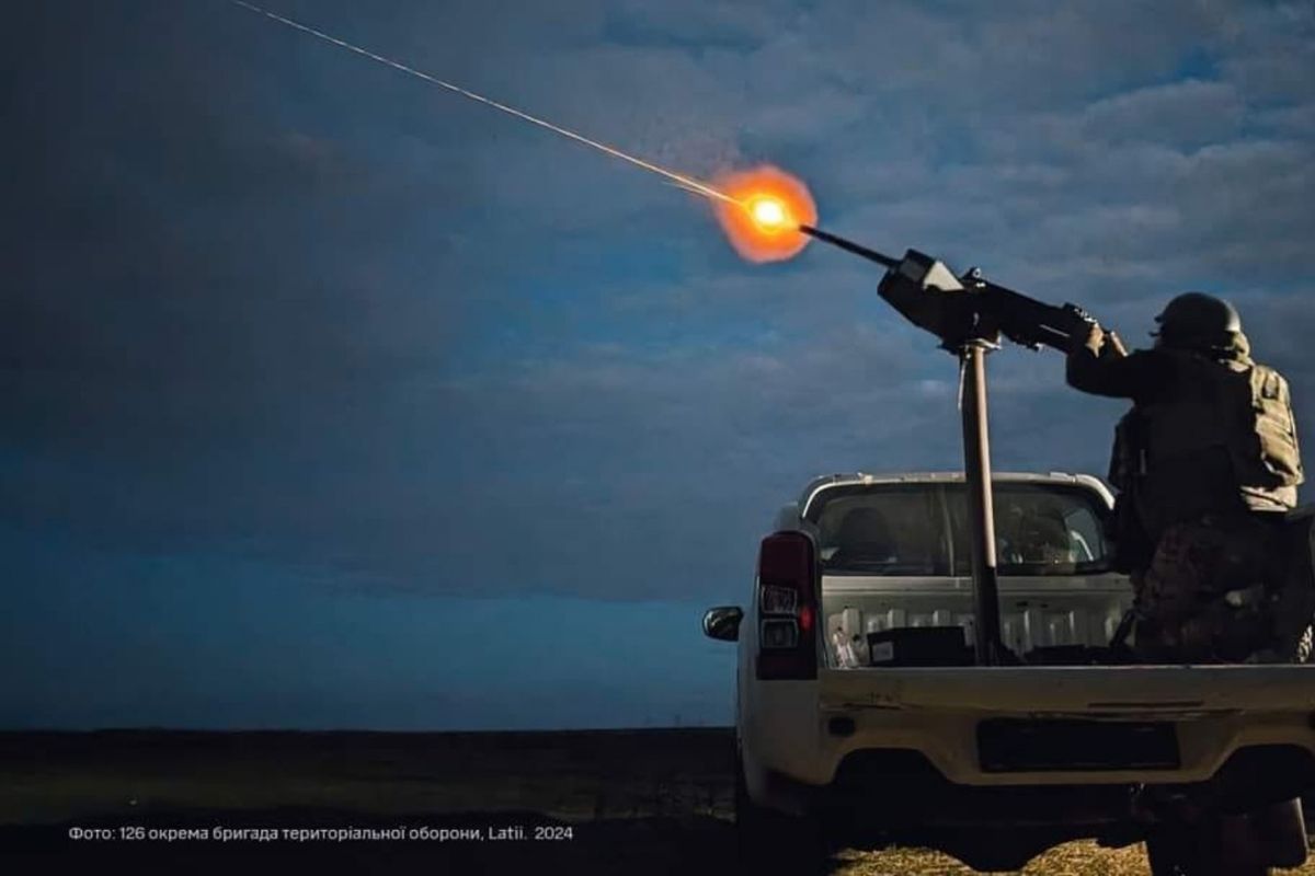 Вночі на Львівщині лунали вибухи: росіяни атакували критичну інфраструктуру