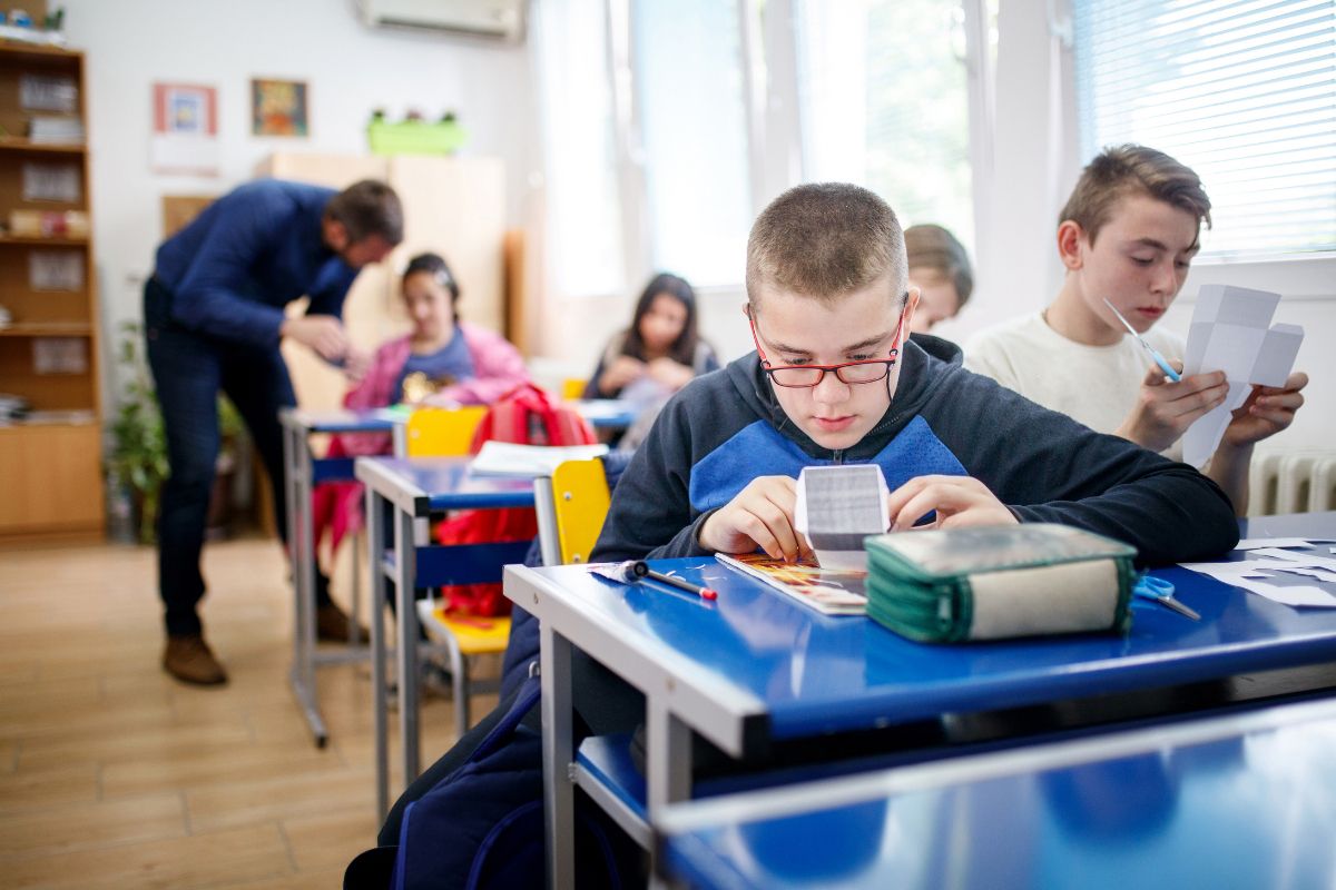 Про прогули в дитсадках та школах тепер миттєво дізнаватимуться у поліції
