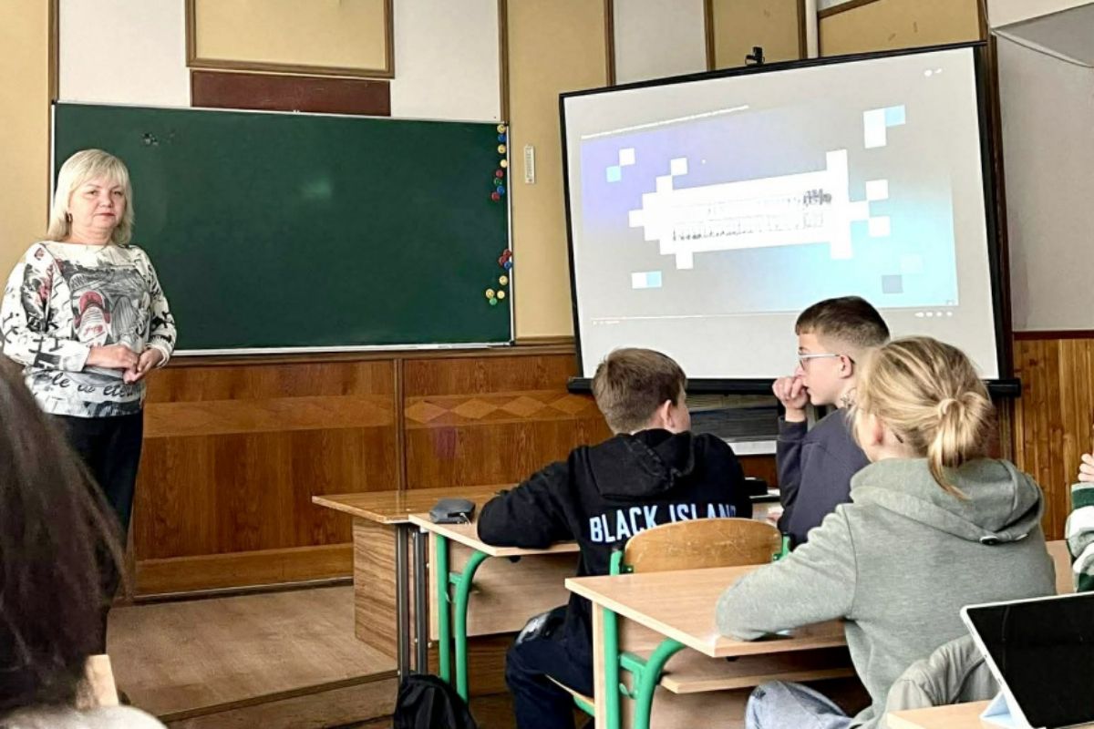 Школам Тернополя з бюджету виділили 2,5 мільйона гривень: як розприділили кошти