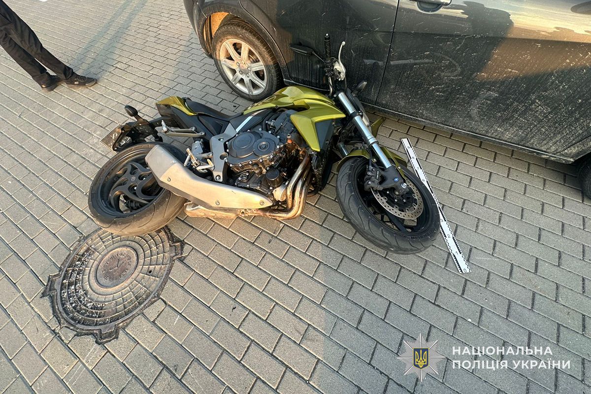 В аварії на Поліській травмувався мотоцикліст