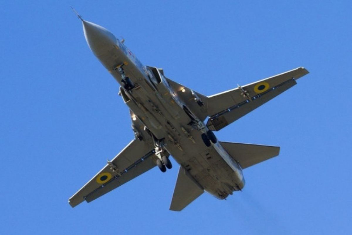 Авіакатастрофа на Хмельниччині: загинув екіпаж українського бомбардувальника Су-24М