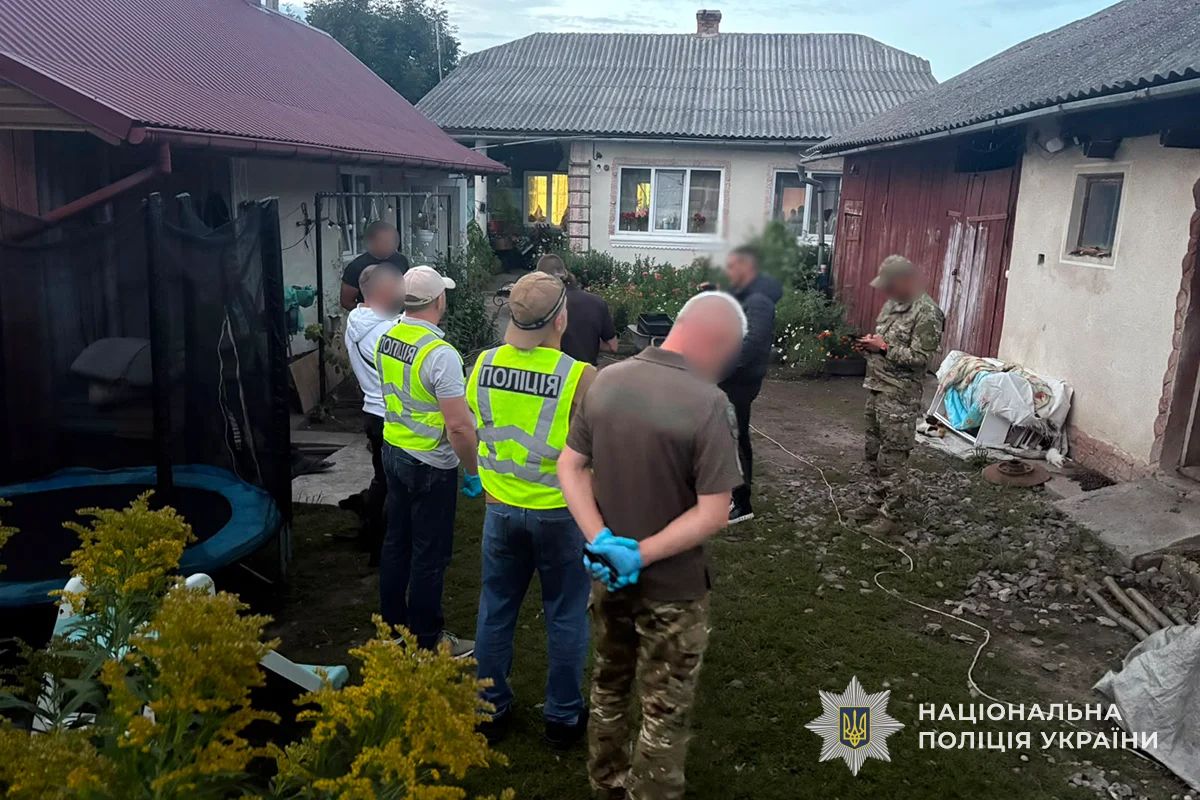 На Бережанщині біля будинку пролунав вибух. Здетонувала граната