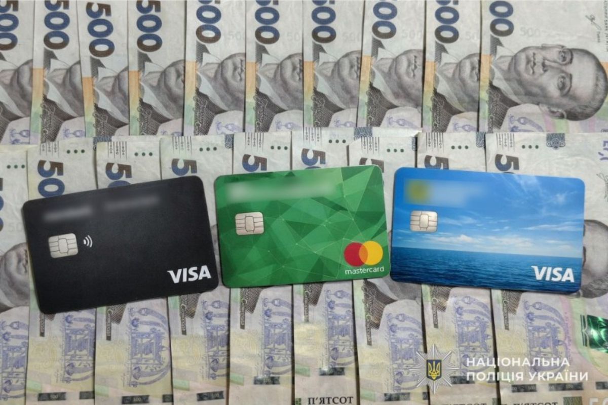 Шахраї ошукали трьох жителів Тернопільщини на понад 155 тисяч гривень